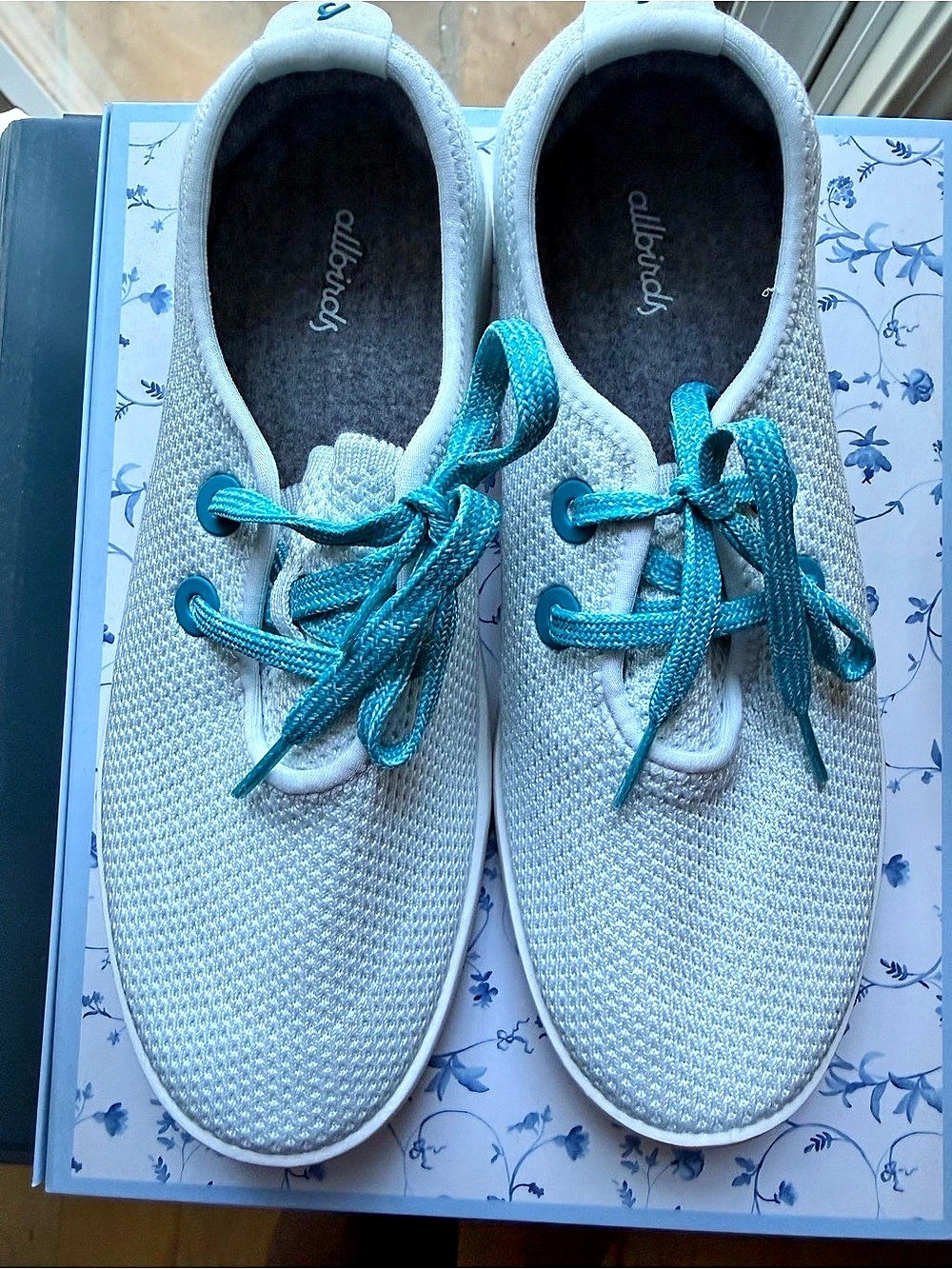 Allbirds Tree Dasher Women's turquoise Sneakers US 10 Like New